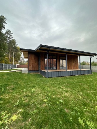 Будинок в лісі поруч з озером в с. Буча - фото 1