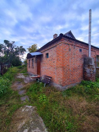 Цегляний будинок на Заріччі - фото 1