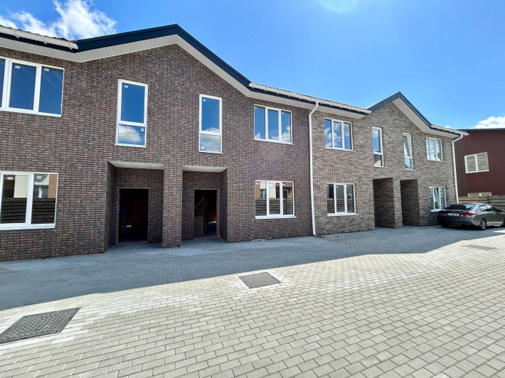 Таунхаус з керамоблоку. Є всі комунікації. Поруч ЛІС. Без комісії! - фото 1