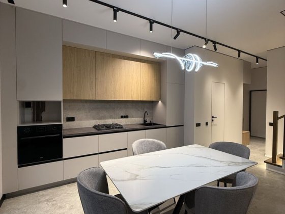 Продаж!Таунхаус з дизайнерським ремонтом! Ирпень