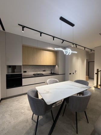 Продаж!Таунхаус з дизайнерським ремонтом! - фото 1