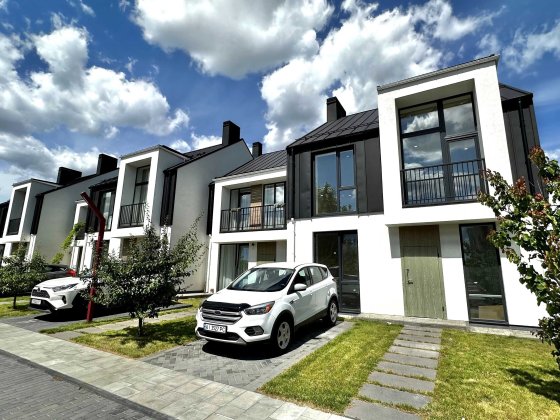 Кутовий таунхаус в КМ, Ірпінь ,3 сотки, 130м2,з дизайн проєктом, без % Ирпень