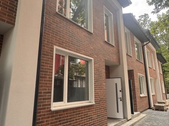 Таун в центрі міста Ірпінь, біля Академіі Ірпінь