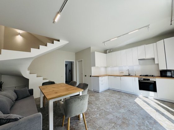 БЕЗ КОМІСІЇ, з новим РЕМОНТОМ, меблями і технікою, заходь і живи Ирпень