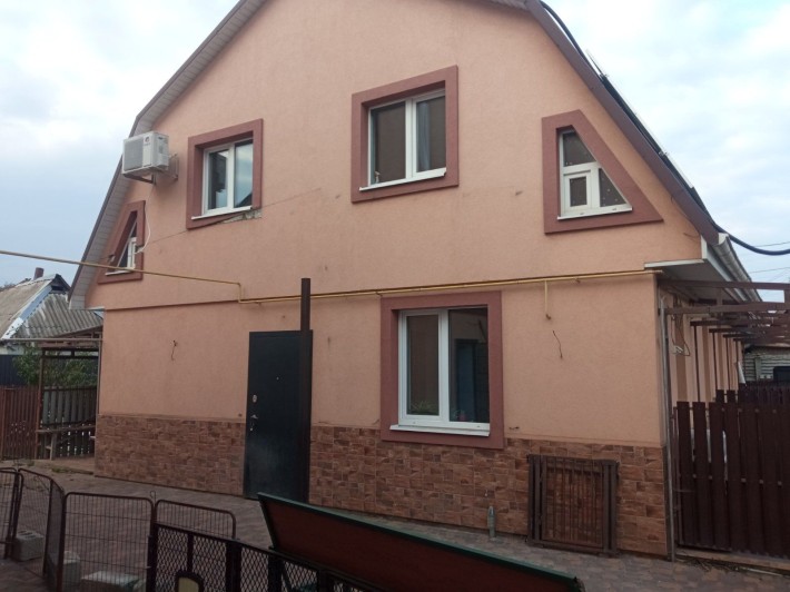 Продам 2-х поверховий будинок на Залізничному селищі - фото 1