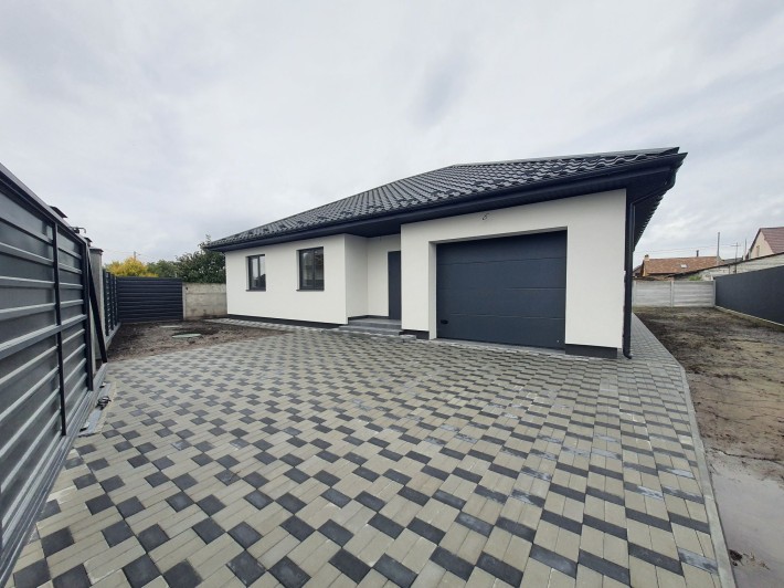 Без% Продам Будинок 120м2, під чистову,  Гараж,  вул. Лісна - фото 1