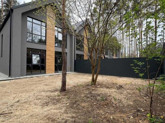 Таунхаус 125 кв.м. в чудовій локації Бучі, біля Бістро Пекаря 3 сот. Ірпінь