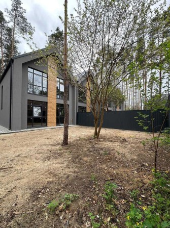 Таунхаус 125 кв.м. в чудовій локації Бучі, біля Бістро Пекаря 3 сот. - фото 1