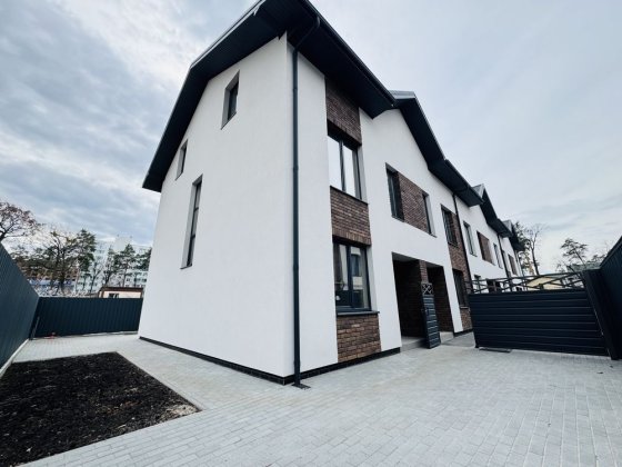 БЕЗ КОМІСІЇ, кутовий таун, 130м2, вул. 8 березня, іпотека ТАК Ірпінь