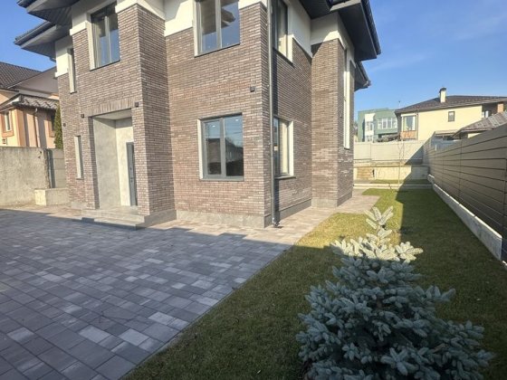 ДОБРОТНИЙ будинок в Ірпені! Терміново! Ирпень