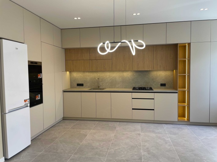 Таунхаус з ремонтом в Ірпені, ГАЗове опалення, СЕРТИФІКАТ, ЄОСЕЛЯ - фото 1