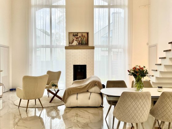 Продаж мега крутого будинку з ремонтом в Лісовій Бучі Буча