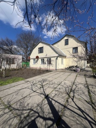 Продам дом в Потоках - фото 1