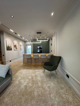 Продається таунхаус з ремонтом і Ірпені. Зручний виїзд до Києва. - фото 1