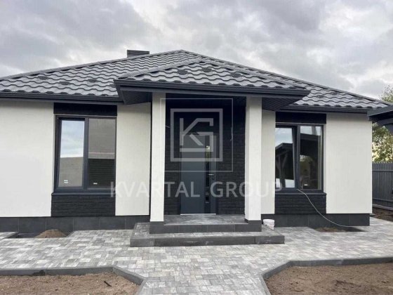 Продаж стильного будинку в Бучі з ділянкою. За вигідною ціною. Буча