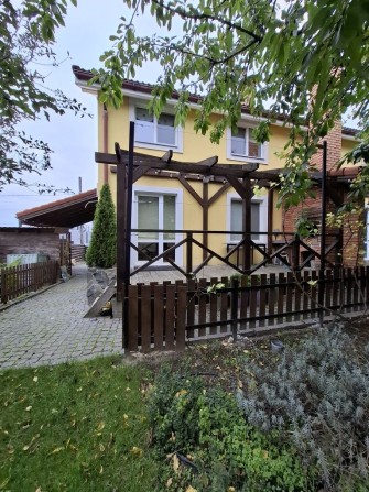 Дуплекс з якісним ремонтом, газ, є підвал - фото 1