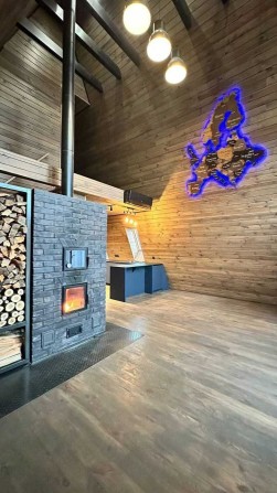 Дом из натурального дерева для тех кто в теме - фото 1