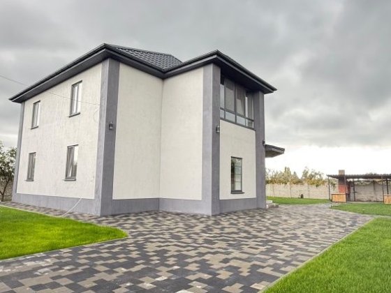 Продається новий будинок розташований у Великій Кохнівці. Кременчуг
