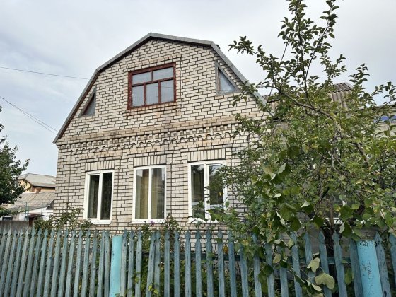 Продам затишний 5-ти кімнатний будинок в Центрально-Міському районі Кривий Ріг