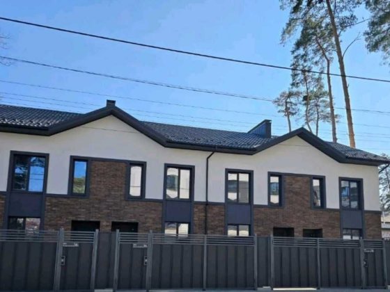 Готовий таунхаус в ЦЕНТРІ міста! ГАЗ, міські комунікції Ірпінь
