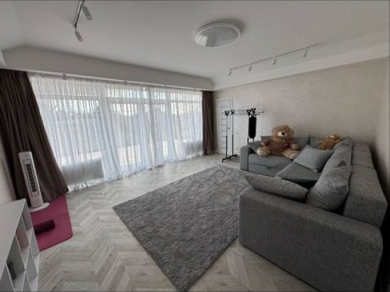 Продам 2 этажный дом на ближней Петровке в Кременчуге Кременчуг