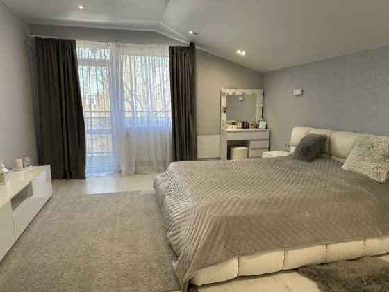 Стильний дуплекс з ремонтом і терасою — заїжджай і живи Ирпень