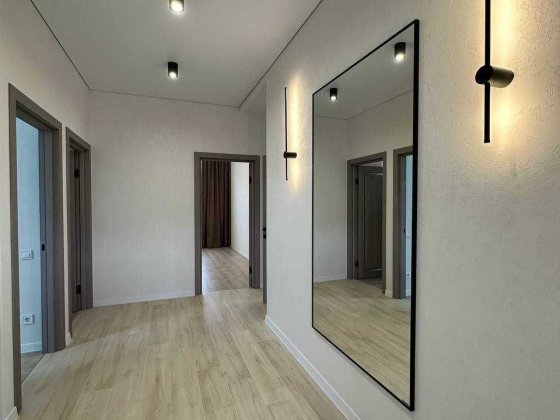 Будинок з ремонтом в котеджному містечку в Бучі Буча