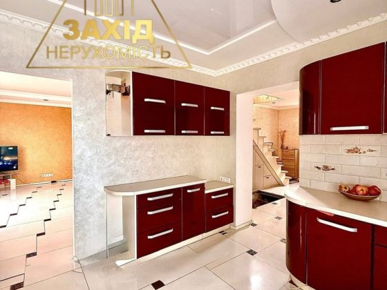 Продаж будинку 230 кв.м З ГАЗОМ р-н вул. Ковельська Луцьк