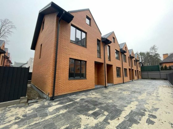 Продається таунхаус з центральними комунікаціями!!! Без % Ирпень