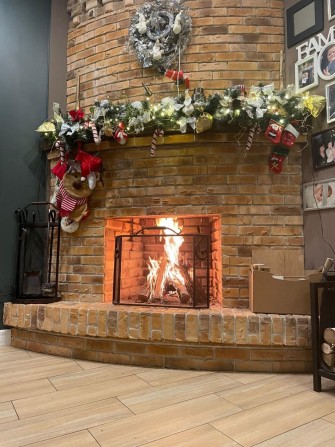 Таунхаус 162,5 м² з ремонтом і землею в закритому комплексі в Ірпіні! - фото 1