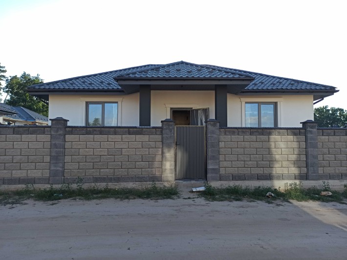 Одноповерховий будинок Лісова Буча 114 м.кв. 5 соток - фото 1