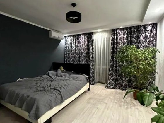 Продаж будинку і центрі м.Бориспіль.  Газ, гараж Бориспіль