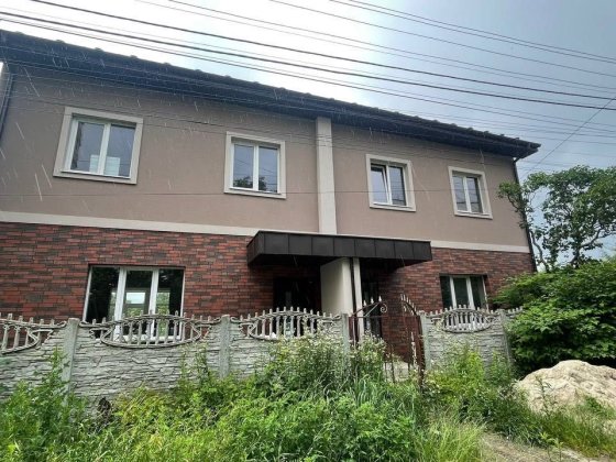 Сучасний дуплекс з чистовим оздобленням. Буча