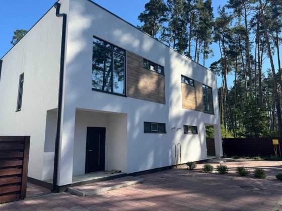 Затишний будинок в Лісовій Бучі. Єоселя, сертифікат, постанова Буча