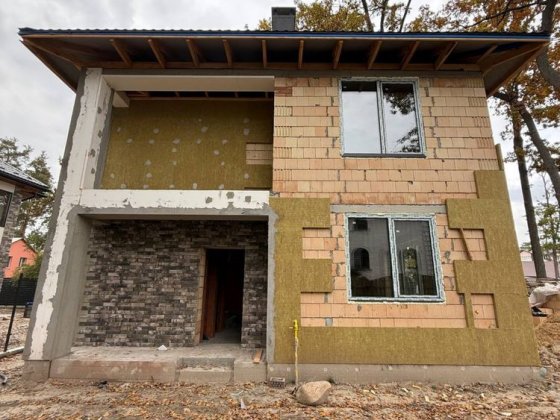 Окремий будинок з двома терасами в топовій локації Газ Ірпінь