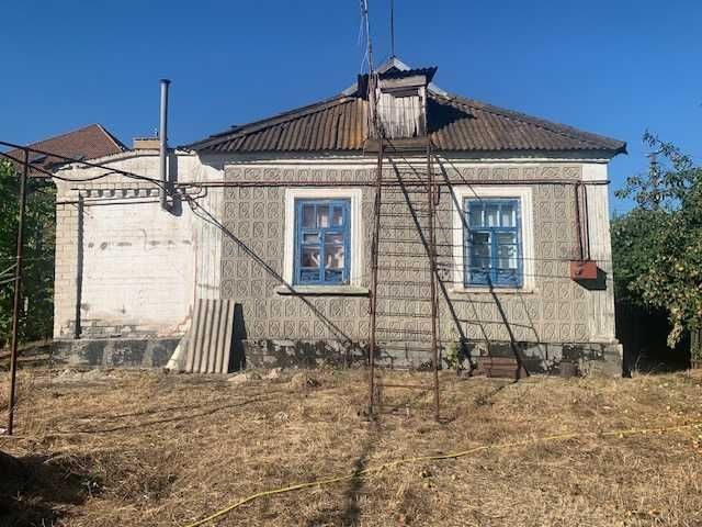 Будинок на Рибасово поряд з  річкою - фото 1