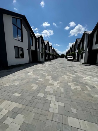 Продам Таунхаус. До Школи 3 хв. Закрита територія. Готові Документи !! - фото 1