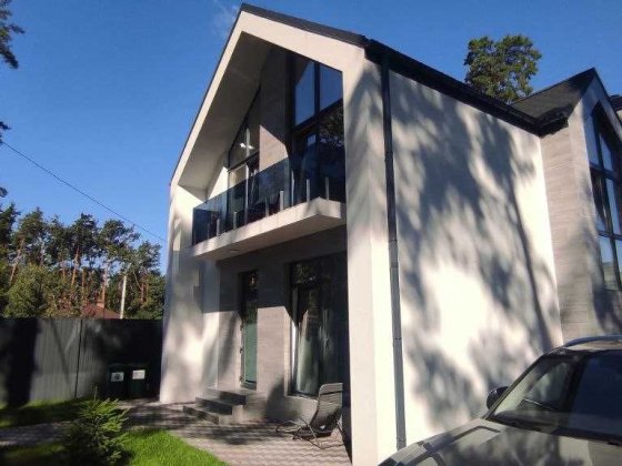 Від власника. Сучасний будинок 140 м2 в лісовій Бучі. Вокруг лес Буча