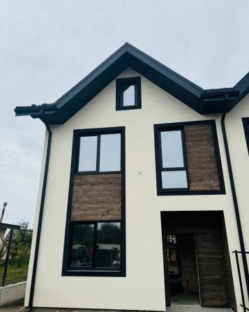 Просторий таунхаус в  Бучі, поруч парк та вся інфраструктура - фото 1