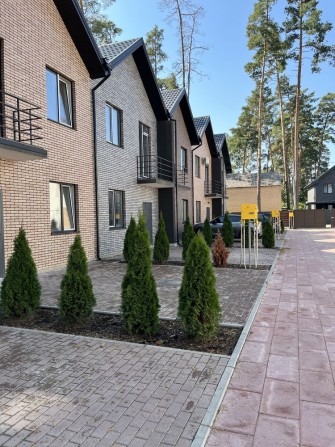 Кутовий таунхаус в Лісовій Бучі - фото 1