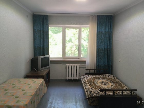 Продам комнату в коммунальной квартире.  Черноморск. Чорноморськ