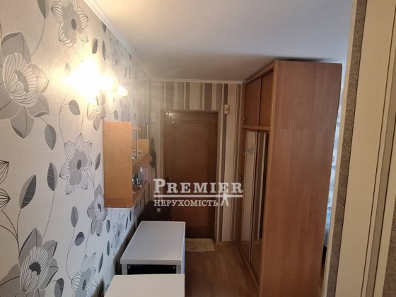 В продаже двухкомнатная комуна Черноморск