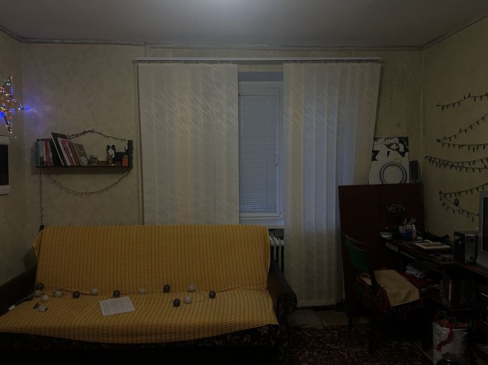 ПРОДАМ 2-і кімнати в гуртожитку, район Житломасиву - фото 1