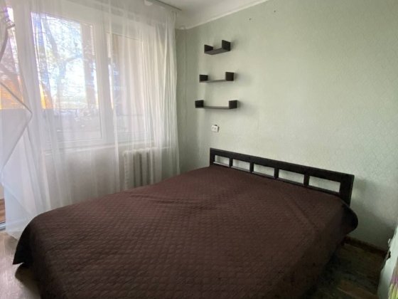 Кімната в гуртожитку Велика