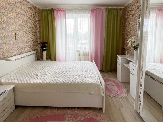 Продам 2-х кімнатну квртиру з ремонтом, в цегляному будинку Шепетовка