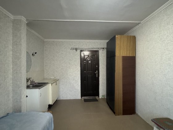 Продам кімнатну  на Критому ринку/заведена вода Белая Церковь