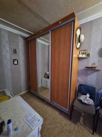 Продам кімнатну  з меблями та технікою  на Леваневського/Незалежності - фото 1