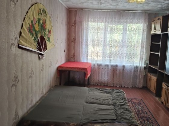 Продаж 3 кімнати в гуртожитку на 44 кварталі Кривой Рог