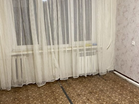 Продам кімнату, в гуртожитку на  пл. Домнобудівників Кривой Рог