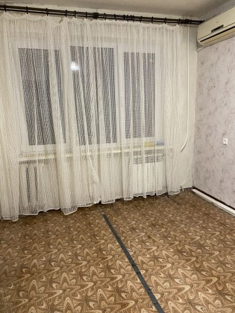 Продам кімнату, в гуртожитку на  пл. Домнобудівників - фото 1